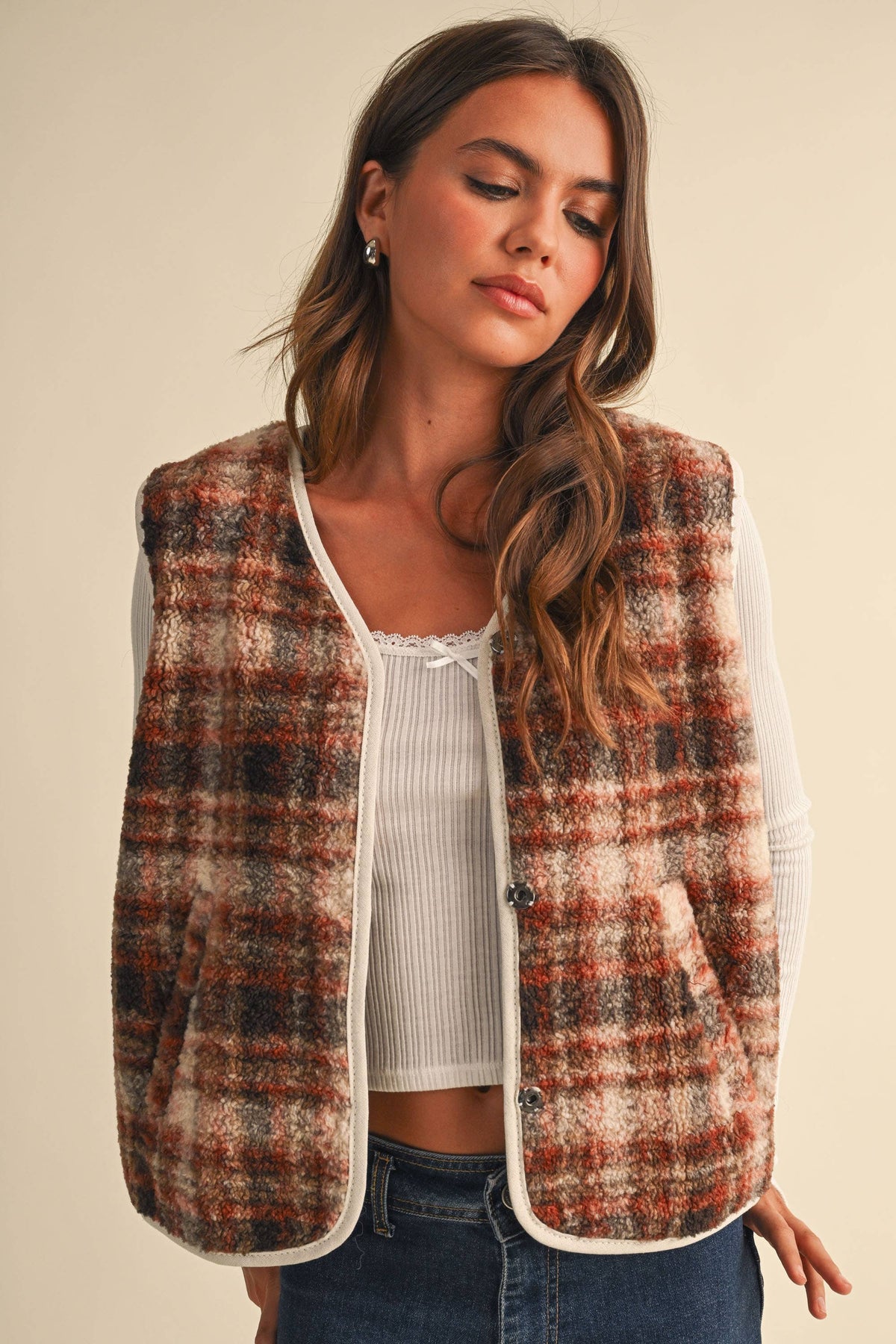 IJ1848 SLEEVELESS PIPING PLAID POCKET VEST