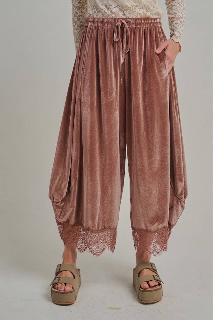 HOLIDAY VELVET FLOWY WIDE BALLOON LEG PANTS_JLB80092-02