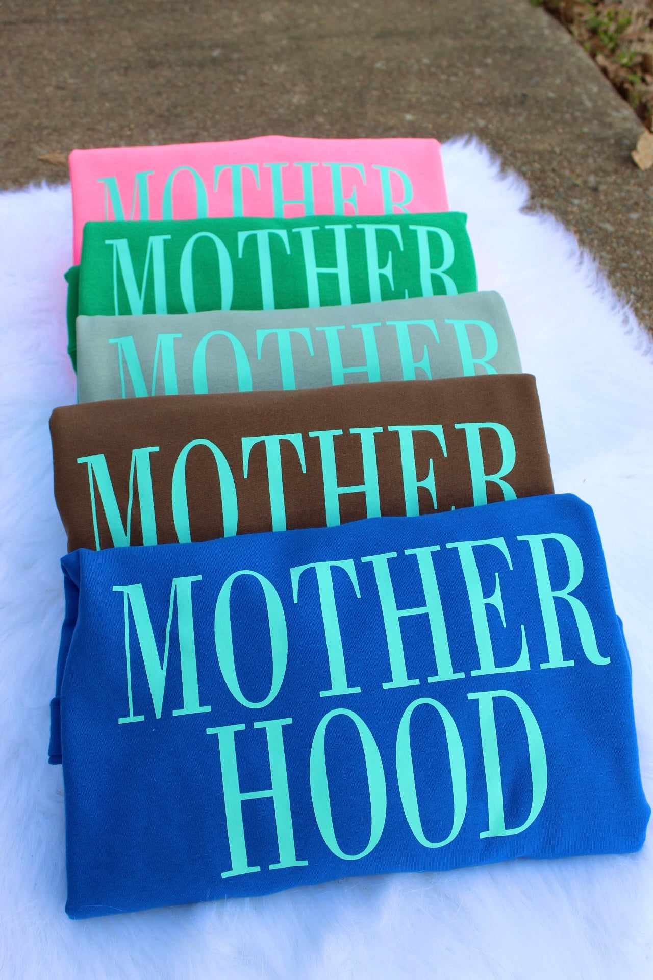 MOTHERHOOD crew neck sweatshirt