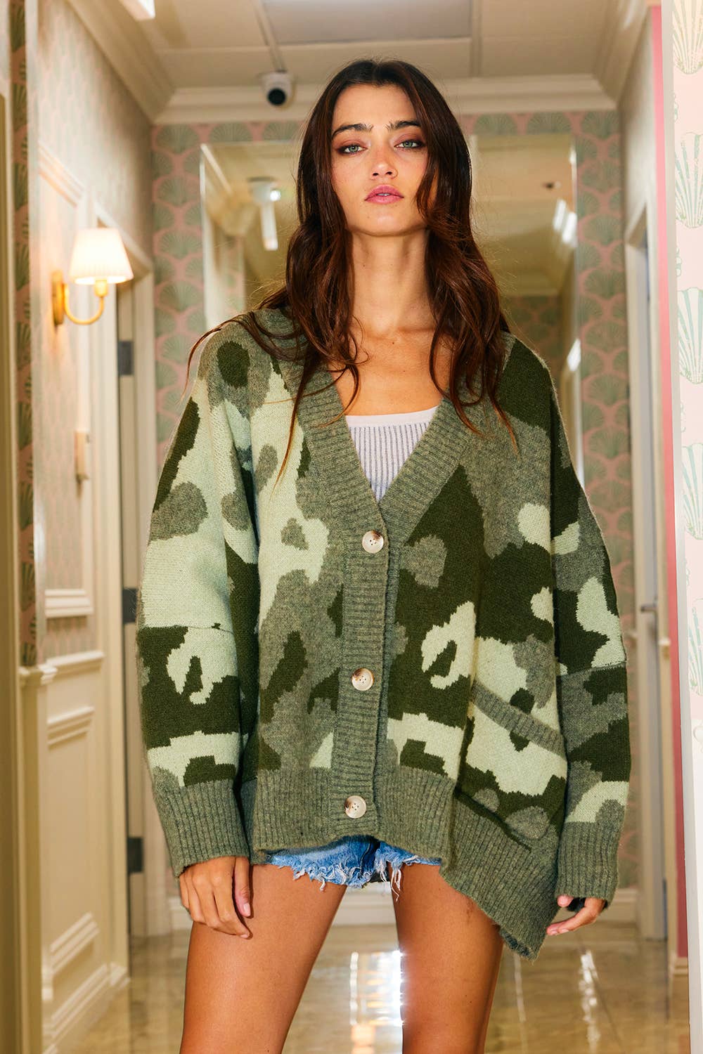 IT1670F Oversized Camouflage Pullover Sweater Cardigan